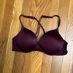 Victoria Secret Plum Bra with Front Closure and Strappy Back - size 34C - EU